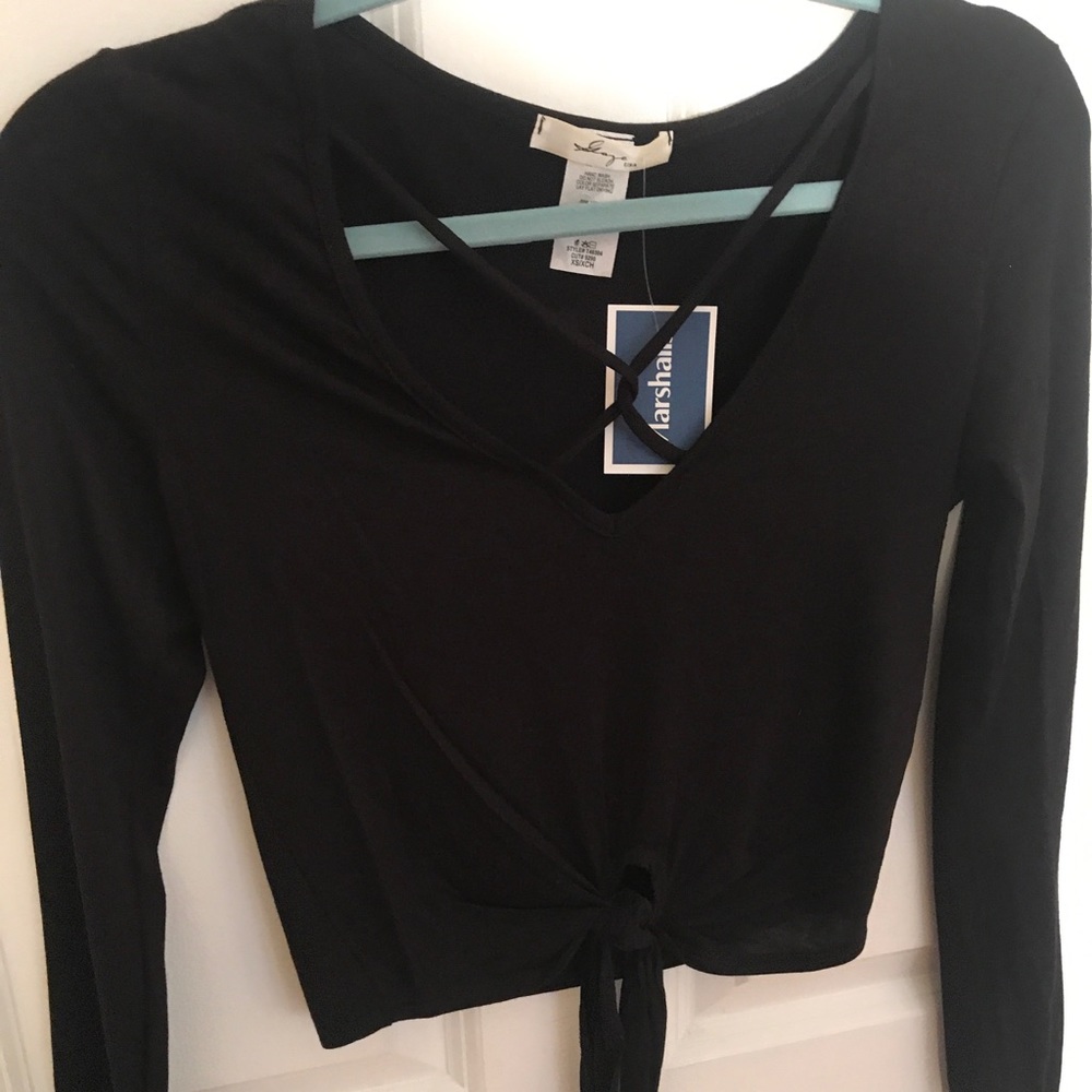 Black tie front crop top